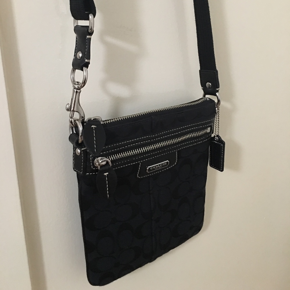 COACH Signature Logo Crossbody bag